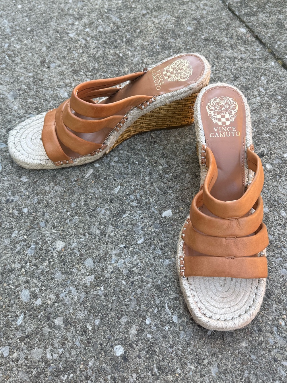 Vince Camuto Molisana Cognac Leather Espadrille Wedge Sandals Size 9.5 EUC